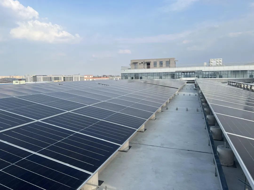 BIPV Security Guardian – Lichtbogenschutz der Millisekunde-Serie von Fonrich(pic1)