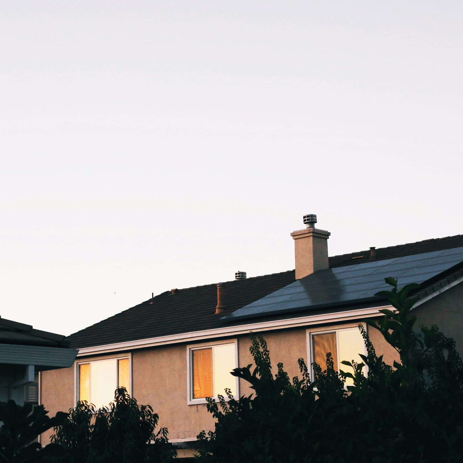 Lohnt sich die Installation eines Smart Power Optimizers für private PV-Anlagen?